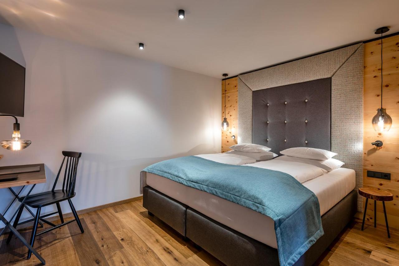 Hotel Das Zwoelferhaus Заалбах-Хинтерглем Екстериор снимка