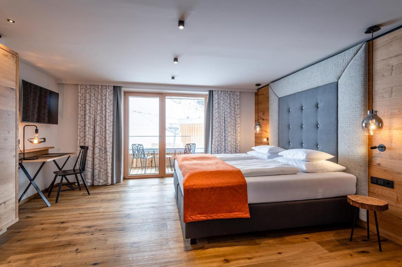 Hotel Das Zwoelferhaus Заалбах-Хинтерглем Екстериор снимка
