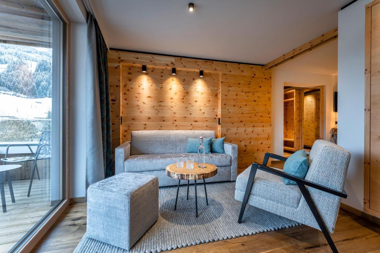 Hotel Das Zwoelferhaus Заалбах-Хинтерглем Екстериор снимка