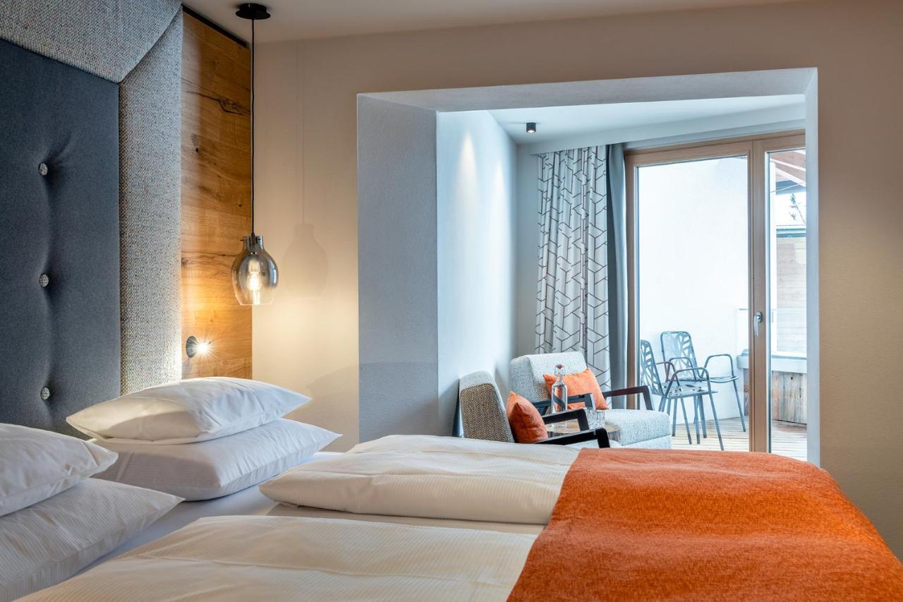 Hotel Das Zwoelferhaus Заалбах-Хинтерглем Екстериор снимка