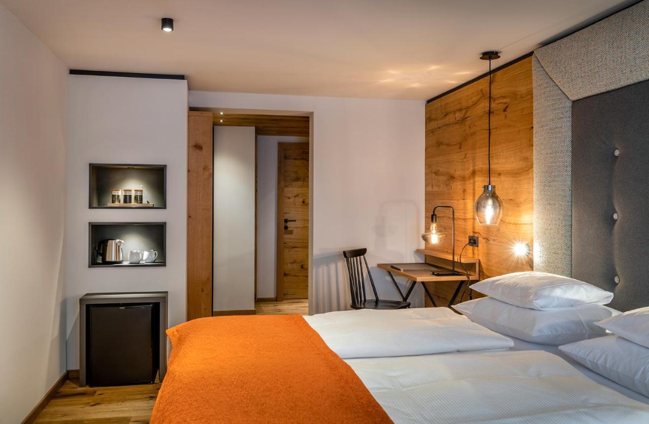 Hotel Das Zwoelferhaus Заалбах-Хинтерглем Екстериор снимка