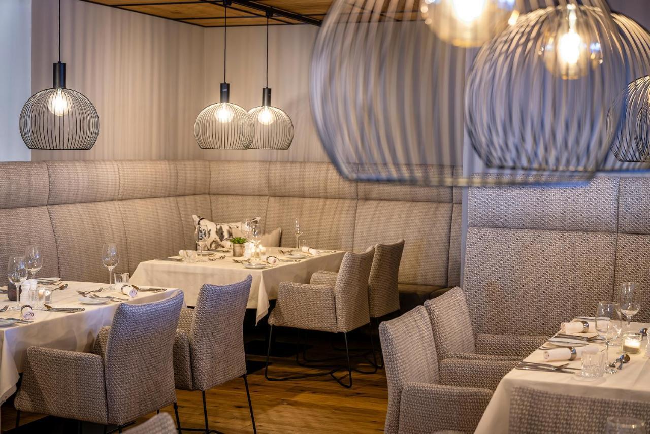 Hotel Das Zwoelferhaus Заалбах-Хинтерглем Екстериор снимка